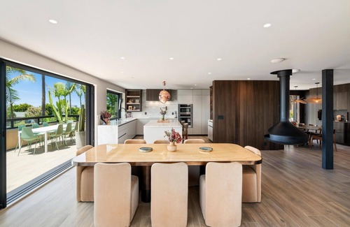 Solana Beach House | Solana Beach Luxury with Panoramic Ocean Views