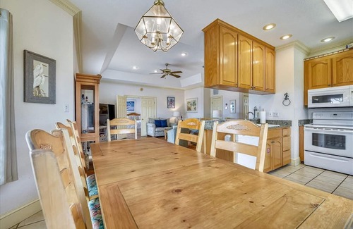 Treasure Beach Village House | SOLANA MEANS 'SUNSHINE', and lovely natural lighting is just one of the amenities this home offers.