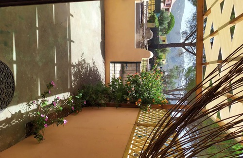 Solanas Villa | SOLANAS: Cozy BEACH FRONT