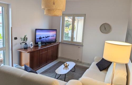 Marina di Davoli Apartment | Sole di Davoli - Three Bedroom Apartment