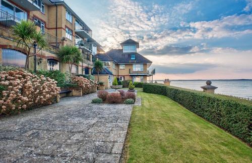 Cowes Apartment | Solent View Apartment