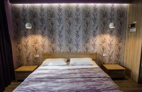 Pozniaky Apartment | Solo Apartment Dragomanova