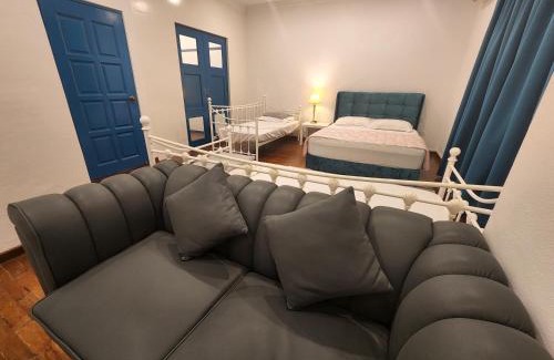 Downtown George Town House | Solok Burma Vacation Home @ Gurney Penang