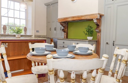 Martin Cottage | Solton Manor