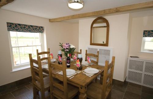 Skegness House | Somer Leyton Cottage