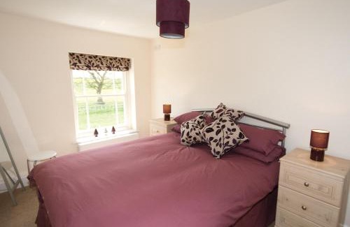 Skegness House | Somer Leyton Cottage