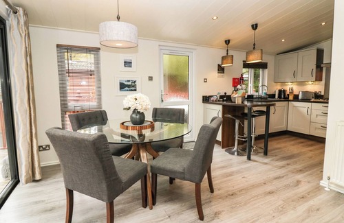 Windermere Cottage | SOMERFORD LODGE, pet friendly, with hot tub in Windermere