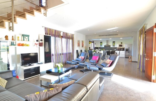 Sa Pobla Villa | Son Manyo 261 magnificent villa with private pool, large outdoor area, children's area and air-conditioning