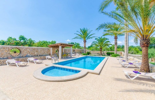 Sonarrossa Villa | SON REAL - Villa with private pool in Sencelles. Free WiFi