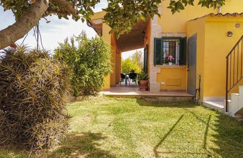 Buger House | Son Serra country villa for 4 near Buger