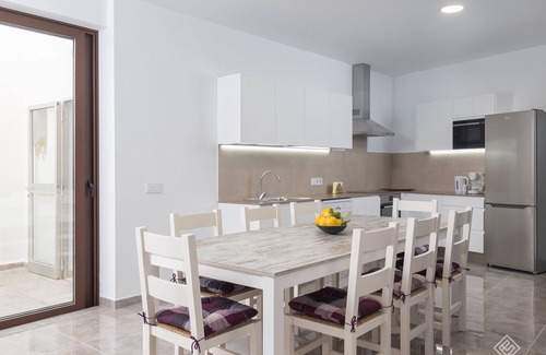 Ariany Villa | Son Siurana - Newtly built town house with pool in Ariany
