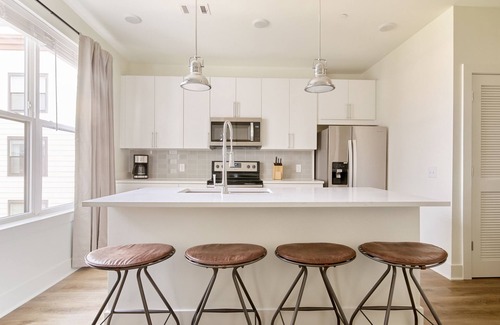 Rutledge Hill Apartment | Sonder at LC SoBro | One-Bedroom Apartment