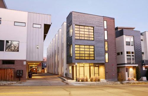 Highland Apartment | Sonder by Marriott Bonvoy Zuni Apartments LoHi