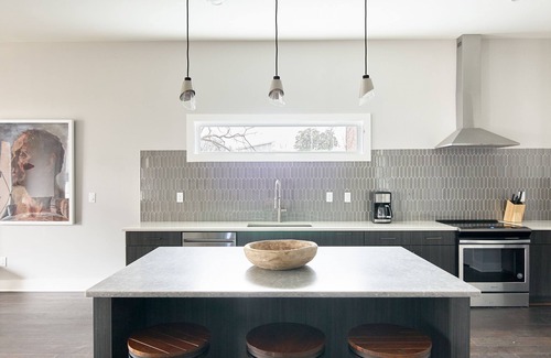 Chestnut Hill Apartment | Sonder The Retreat | Superior Three-Bedroom Apartment w/Rooftop