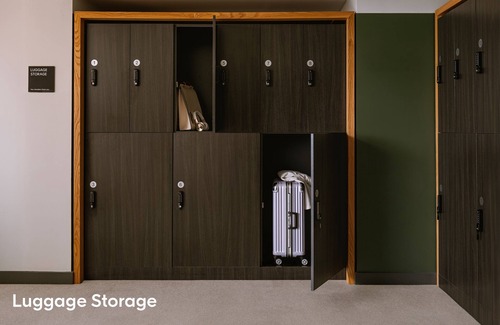 Fashion District Apartment | Sonder The Slate | King Room