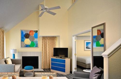 Newark Hotel | Sonesta ES Suites Wilmington - Newark