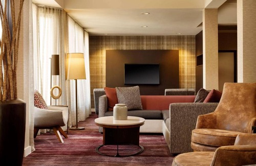 Laguna Hills Hotel | Sonesta Select Laguna Hills Irvine Spectrum