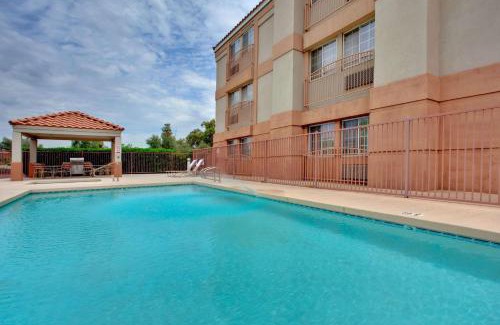 Tempe Hotel | Sonesta Simply Suites Phoenix Tempe