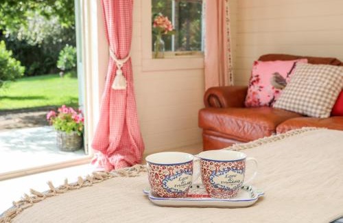 Rhyd-y-clafdy House | Songbird Hideaway
