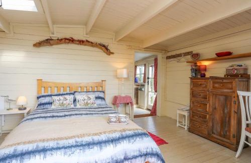 Rhyd-y-clafdy House | Songbird Hideaway