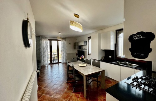 Colico Piano House | Sonhozinho House Colico, Beautiful Villa with Lake and Mountain View