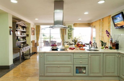 Sonnenland House | Sonnenland 12 by Interhome