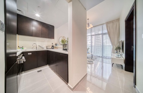 Downtown Dubai Apartment | Soothing 1BR at Merano Business Bay by Deluxe Holiday Homes