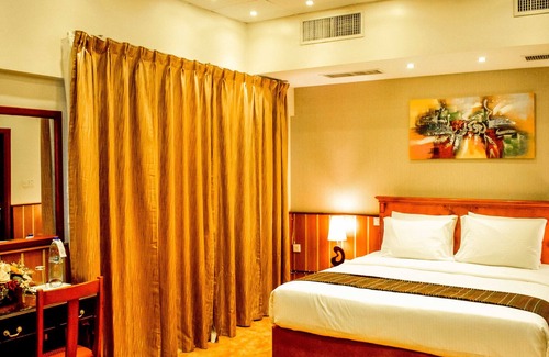Sharjah Apartment | Soothing Couples Retreat In The Heart Of The City