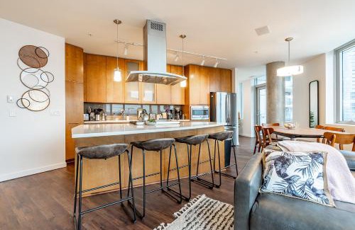 West Bellevue Apartment | Sophari Towers Bellevue