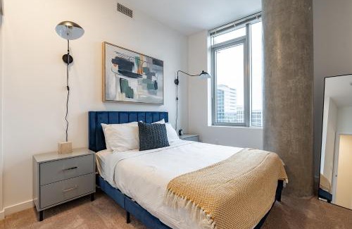 West Bellevue Apartment | Sophari Towers Bellevue