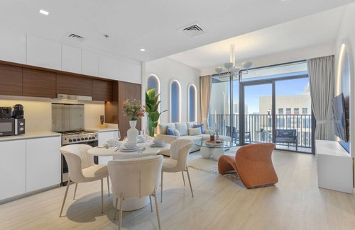 Dubai Apartment | Sophisticated 1 bedroom apartment Creek Harbour