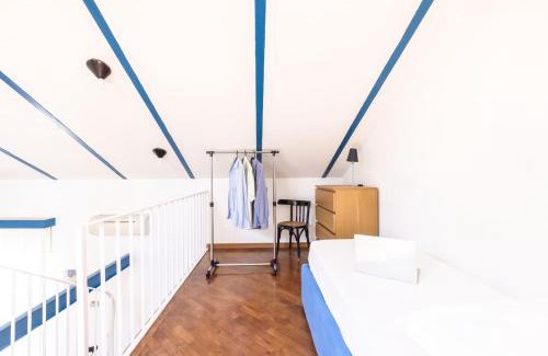 Sorrento Historic Centre Apartment | SorrentoVibes - New home with balconies in Sorrento center