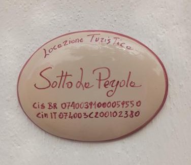 Ceglie Messapica House | Sotto la pergola