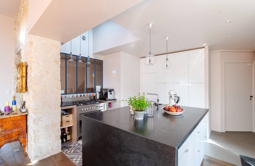 7th Arrondissement Apartment | Soulful Fusion, by Veeve