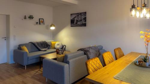 Sonnenberg Apartment | soulscape Citylight Apartments Chemnitz - SONNENBERG - komplett Saniert, modern, zentrumsnah, 3 Schlafzimmer, gratis WIFI