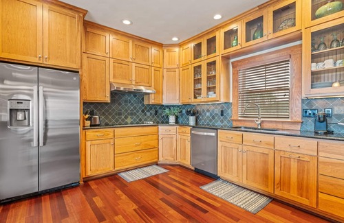 Poplar Branch House | Sound Life 5 Bedroom Vacation Home, Soundfront Views with Pool Access!