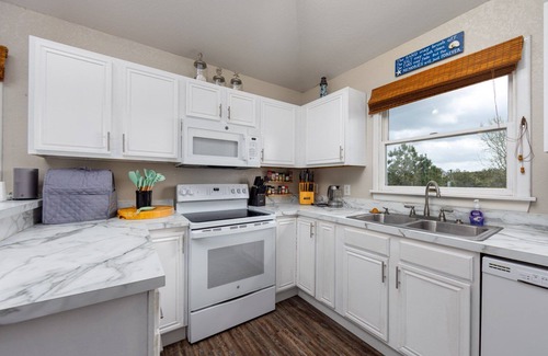 Carova Beach House | Soundside, Canal Front! Water views!, 4x535, The 4x4 Leaf Clover