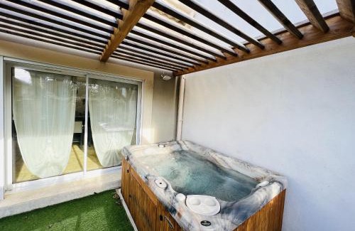 Beaumes-de-Venise House | Sous Le Figuier