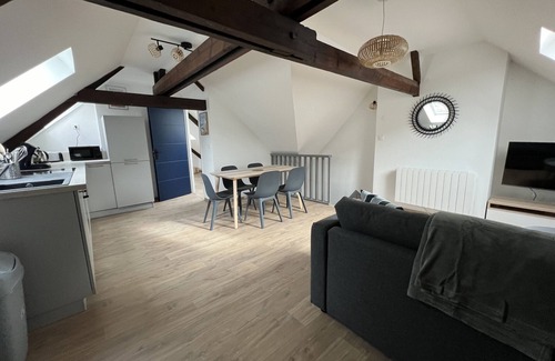 Boulogne-Centre Apartment | Sous les Toits - Apartamento familiar 5p, centro ciudad