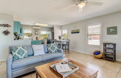 Fernandina Beach Condo | South Beach Cabana Up | Private Front Deck | Pool | Steps from the Beach