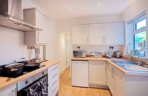 Crewe House | South Cheshire Home from Home