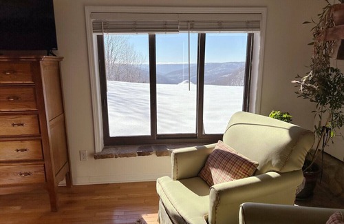 Monteagle House | South Cumberland Bluff House | Incredible View!