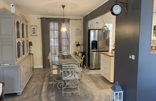 Chateaurenard Villa | South-facing air-conditioned house in the heart of Provence