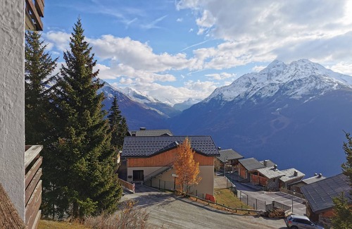 La Rosiere Apartment | South-facing apartment with view