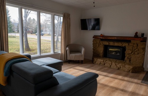 Red Lodge House | South Grant Getaway! Cozy Red Lodge Cabin