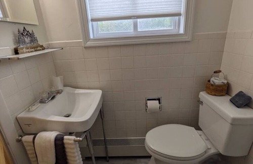 Canaan Apartment | South of the Border VT Room 5