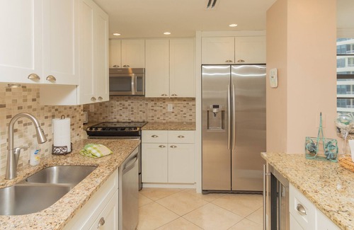 Marco Island House | SOUTH SEAS TOWER 4 #1206 - BEACH FRONT - CORNER UNIT- WRAP BALCONY