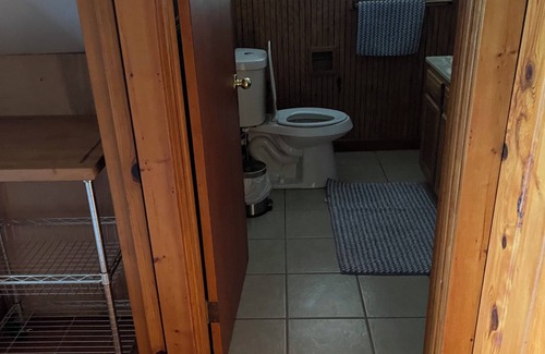 Twin Lake Cabin | South Shore Resort - The Eagle