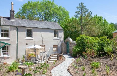 Rumleigh House | South Wing Cottage