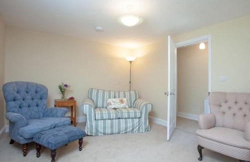 Rumleigh House | South Wing Cottage